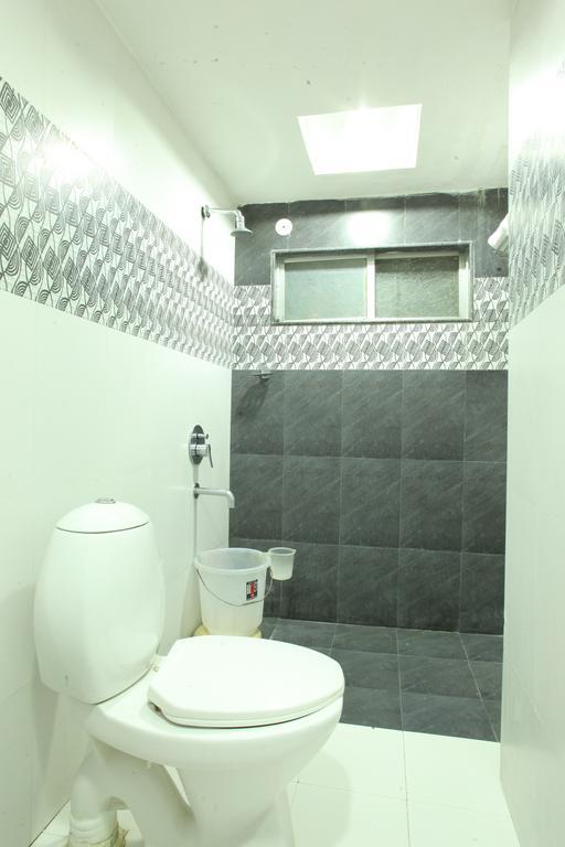 Hotel Kanchan Tilak Indore Exterior photo